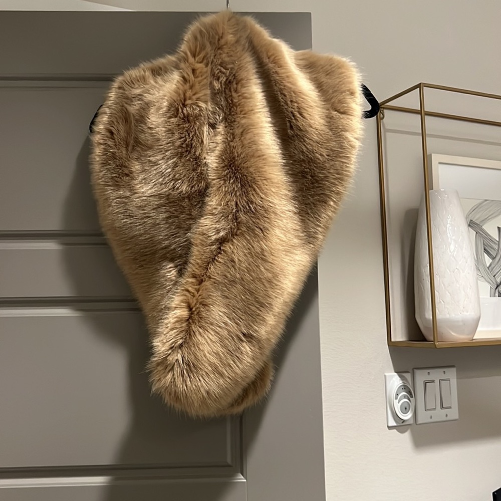 BP Faux Fur Shawl OS
